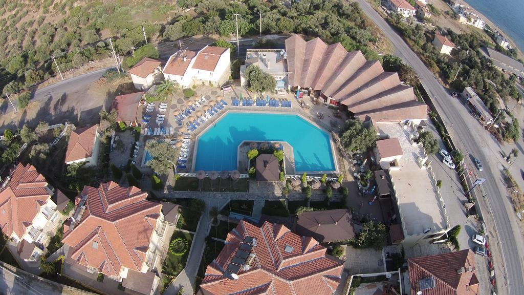 Alize Resort Hotel Yenifoca Eksteriør billede